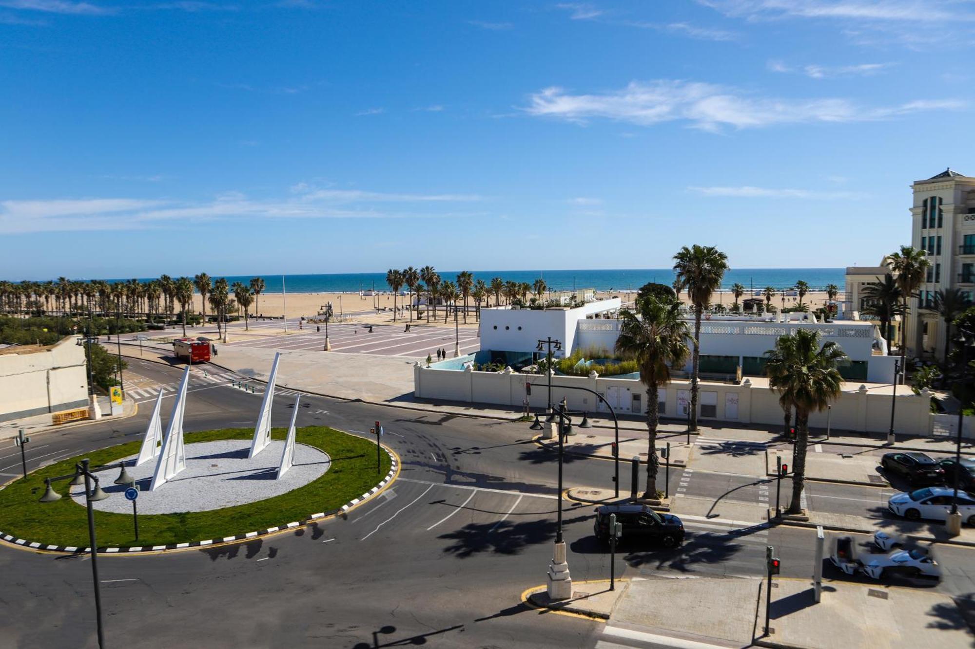 Valencia Luxury - Malvarrosa Beach エクステリア 写真
